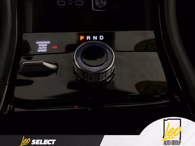 Used 2023 Jeep Grand Cherokee L Limited AWD/4WD image 21