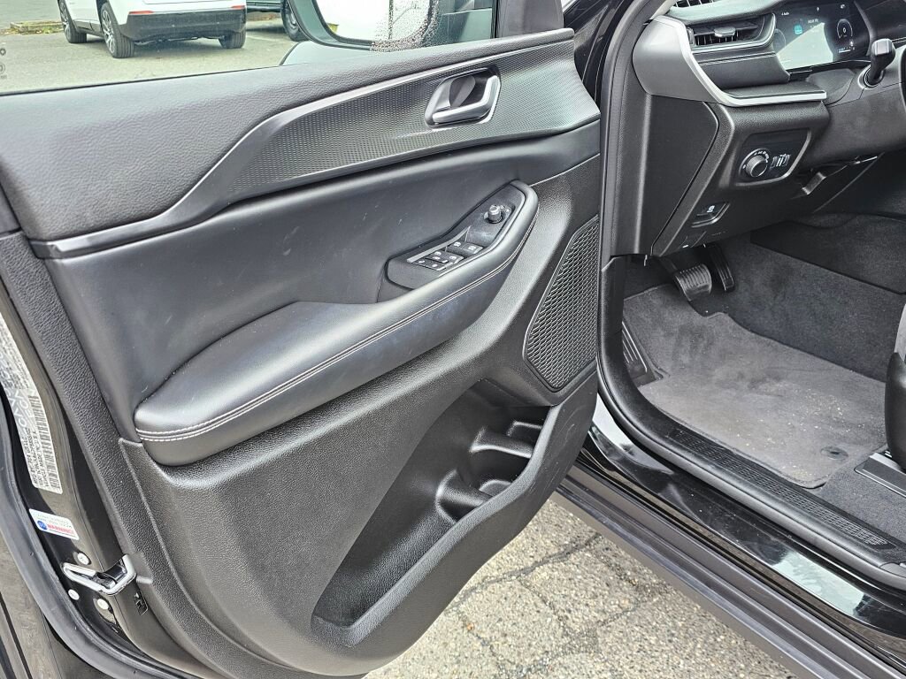 Used 2023 Jeep Grand Cherokee L Laredo image 19