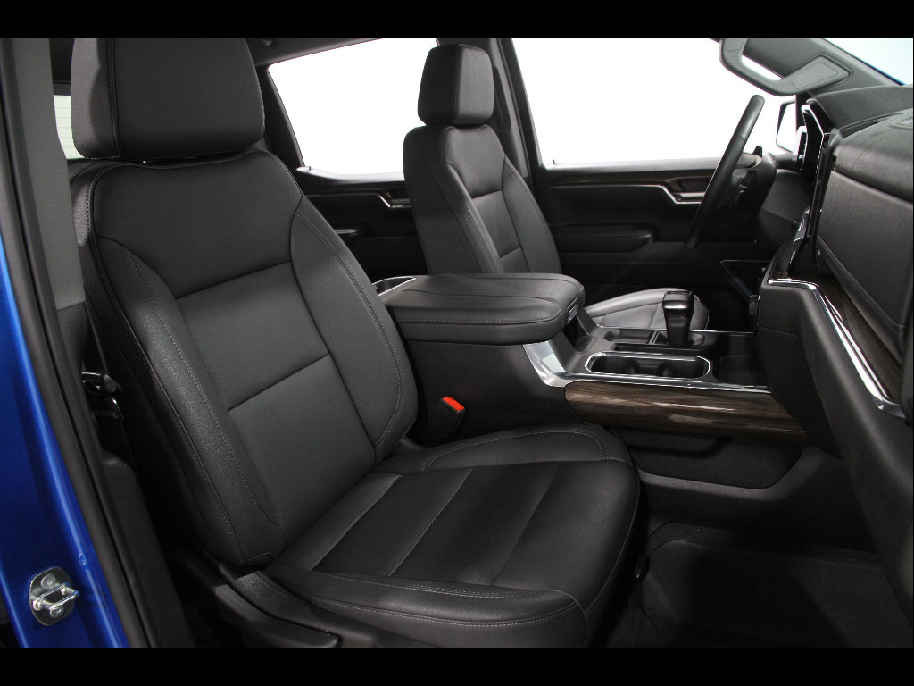 Used 2024 Chevrolet Silverado 1500 RST w/ Convenience Package II image 16