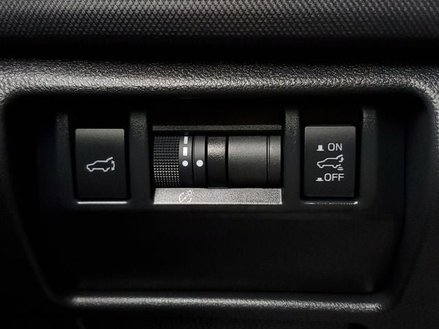 Certified 2025 Subaru Forester Touring w/ Popular Package - Touring AWD/4WD image 35