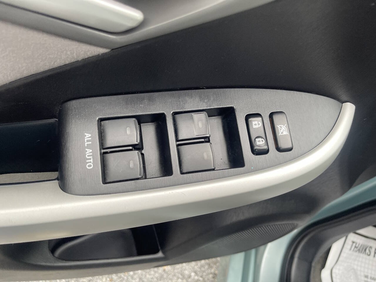 Used 2013 Toyota Prius Two FWD image 10