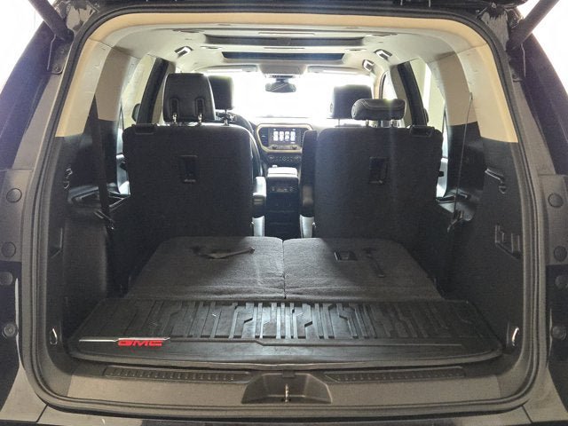 Used 2017 GMC Acadia Denali w/ Technology Package FWD image 14