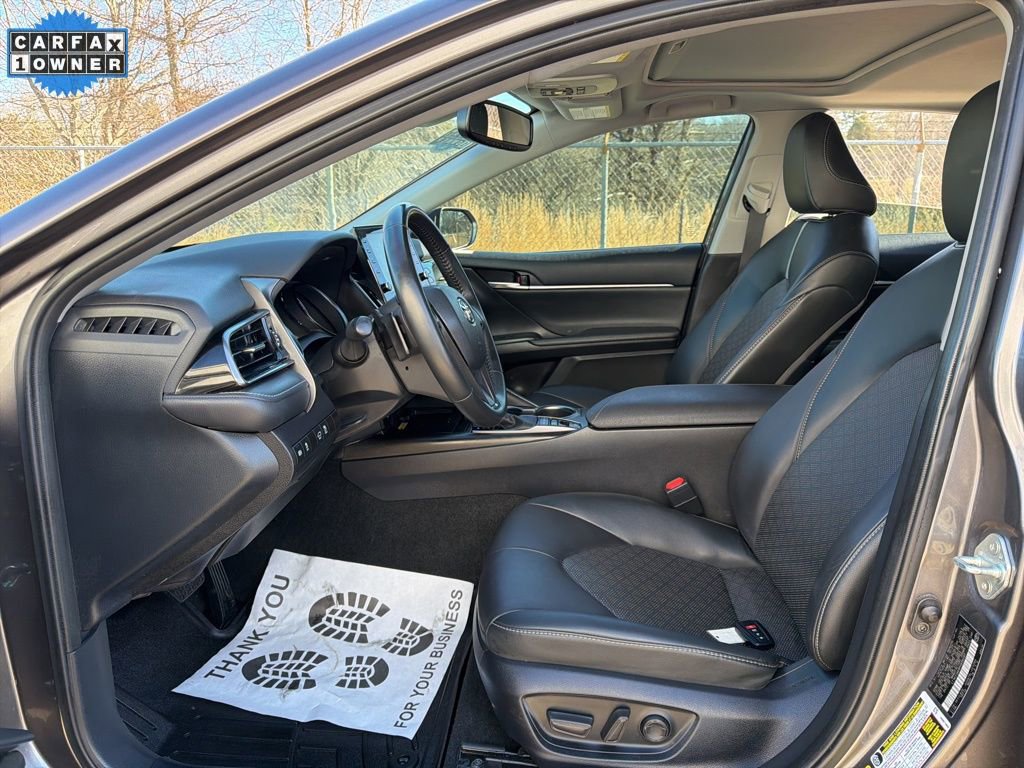Used 2023 Toyota Camry XSE image 23