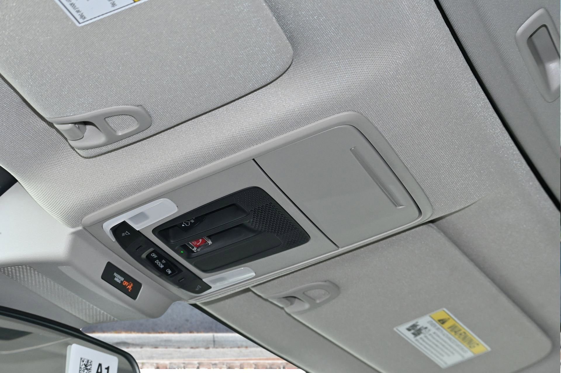 New 2025 Honda Accord SE image 31