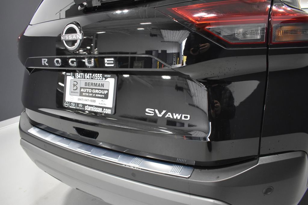 Certified 2023 Nissan Rogue SV image 12