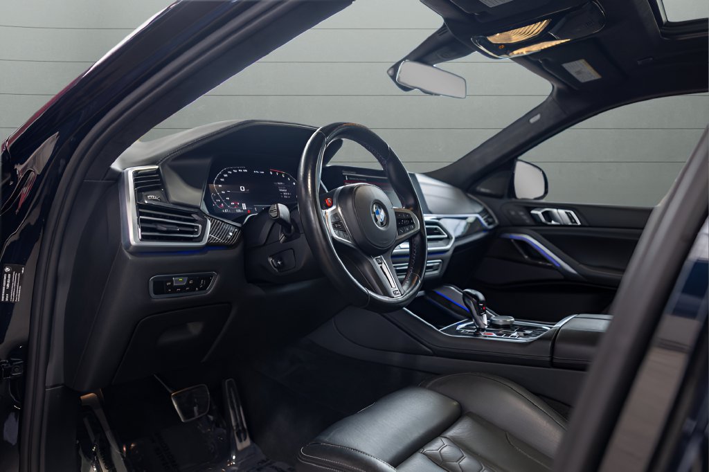 Used 2022 BMW X6 M w/ Executive Package AWD/4WD image 36