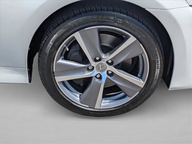 Used 2018 Lexus GS 350 AWD w/ Premium Package image 25