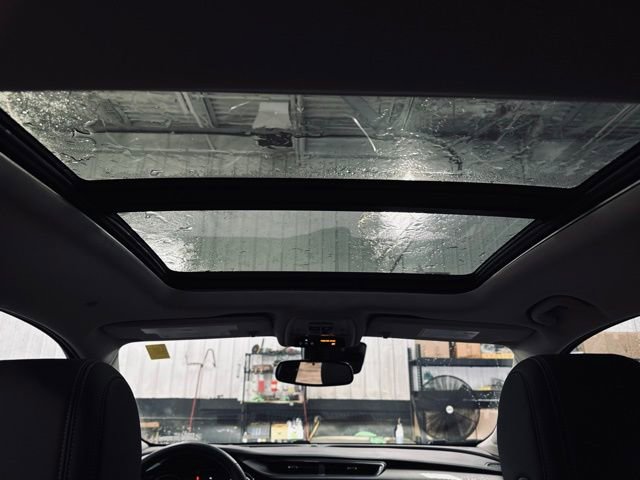 Used 2023 Buick Encore GX Essence w/ Experience Buick Package image 21