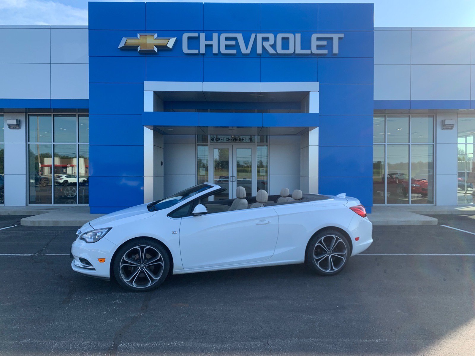 Used 2016 Buick Cascada Premium FWD image 1