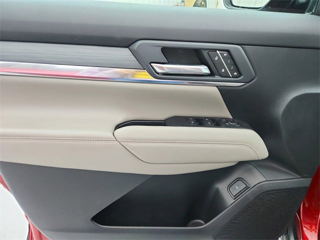 Used 2026 GMC Terrain Elevation w/ Elevation Premium Package image 33