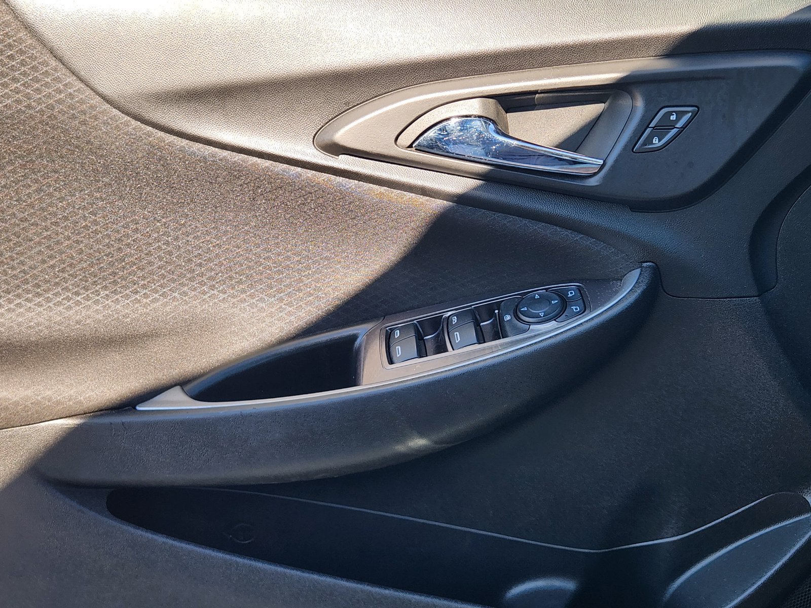 Used 2024 Chevrolet Malibu LT FWD image 25