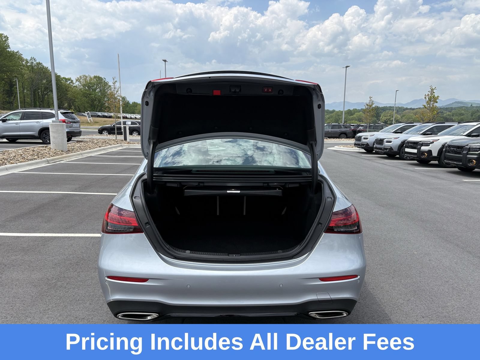 Used 2021 Mercedes-Benz E 350 4MATIC Sedan image 11