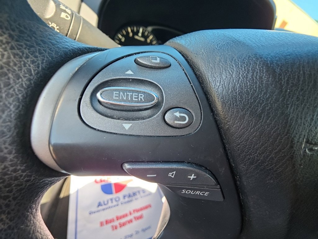 Used 2015 Nissan Pathfinder S FWD image 15