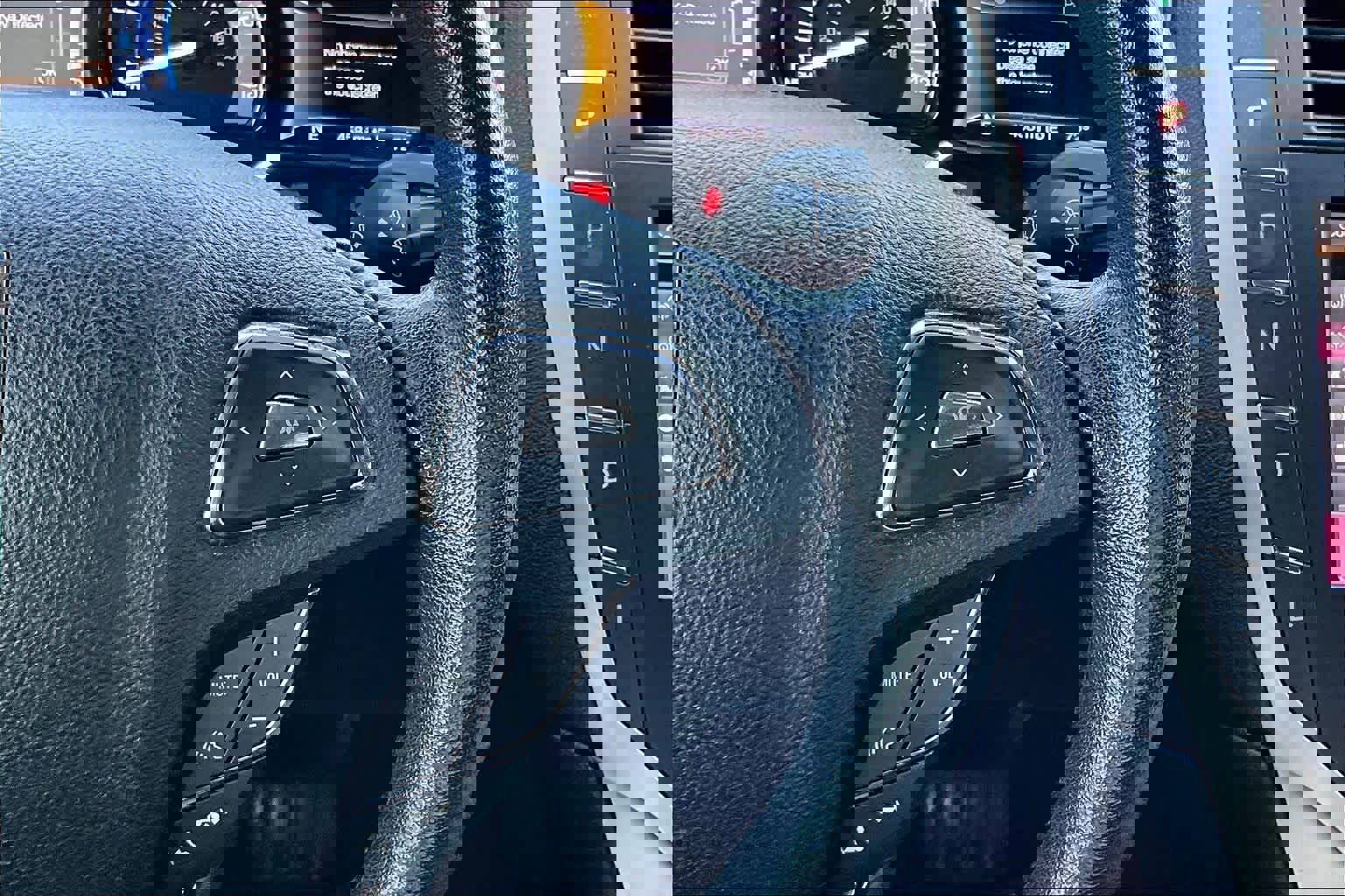 Used 2016 Lincoln MKZ Hybrid image 24