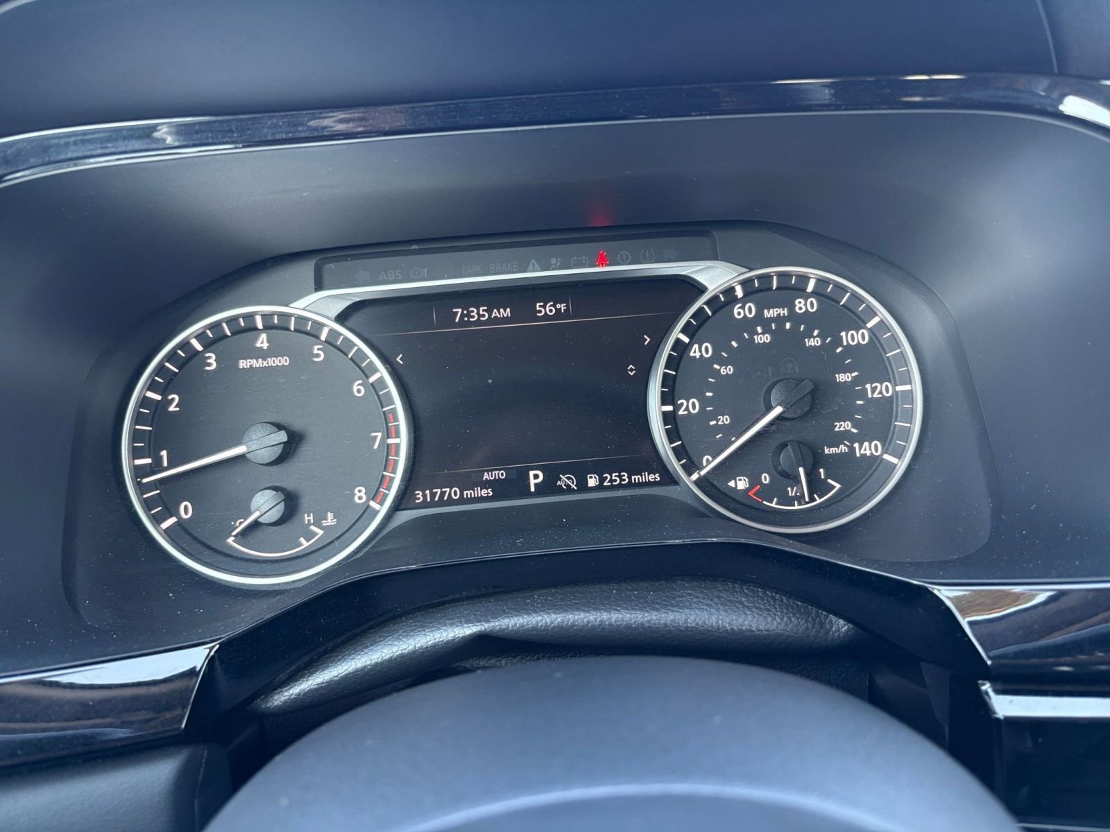 Used 2025 Nissan Pathfinder SV image 43