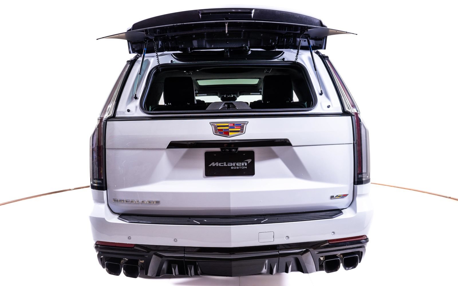 Used 2026 Cadillac Escalade V w/ LPO, Floor Liner Package AWD/4WD image 24