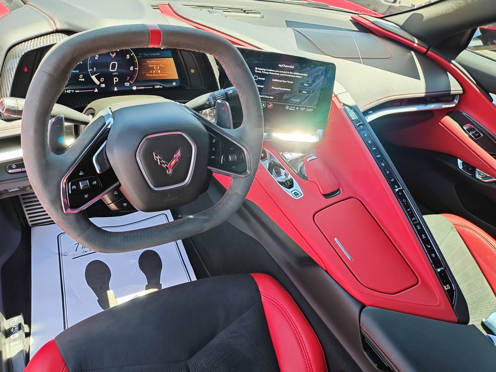 Used 2021 Chevrolet Corvette Stingray Preferred Cpe w/ 2LT RWD image 13