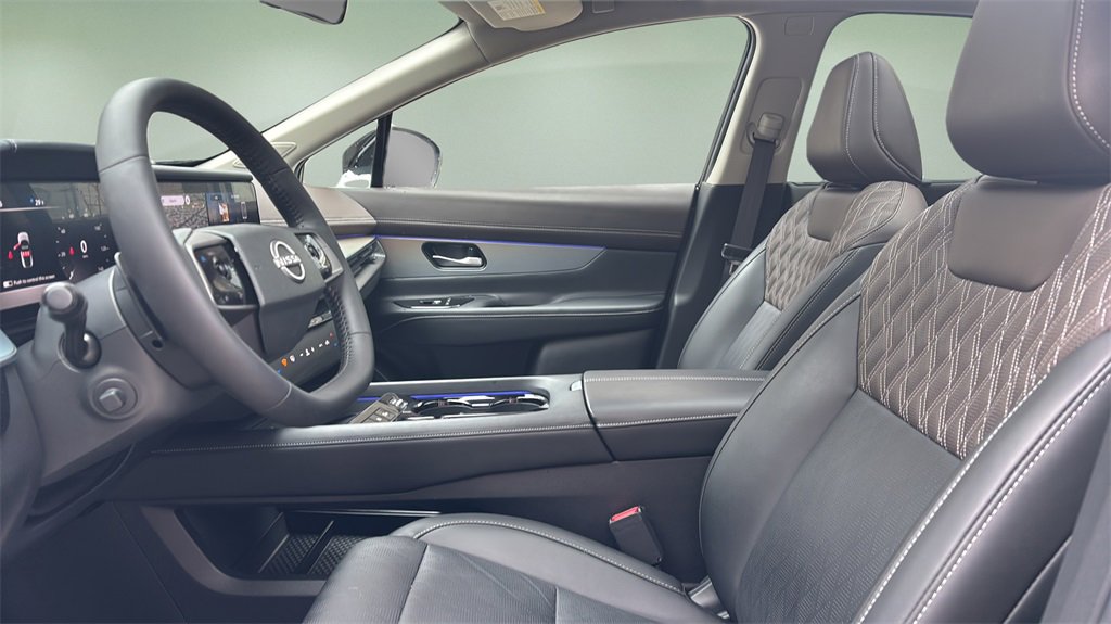 Used 2025 Nissan Murano Platinum w/ Cargo Package image 13