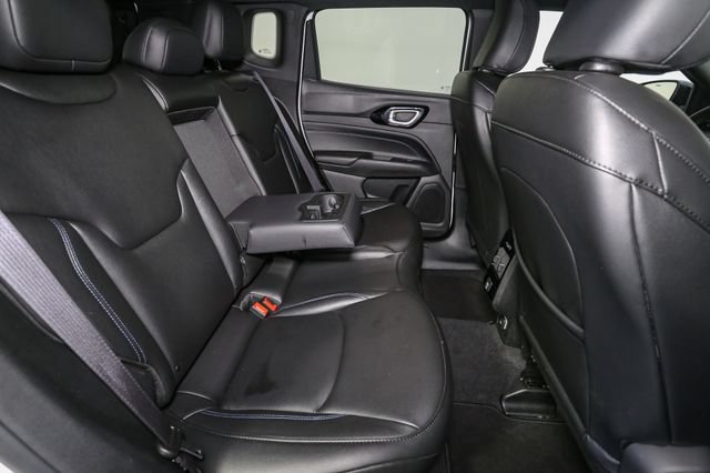 Used 2026 Jeep Compass Limited AWD/4WD image 19