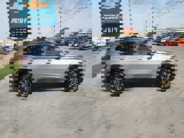 New 2026 Chevrolet Trax LT w/ Driver Confidence Package image 3