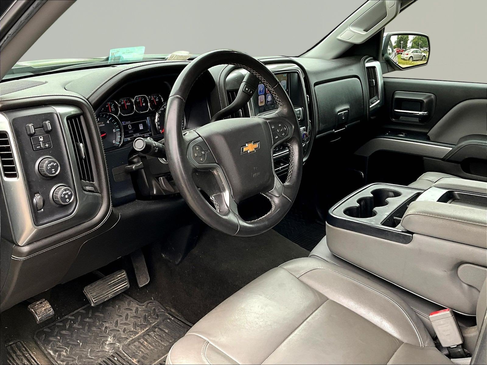 Used 2017 Chevrolet Silverado 1500 LTZ Z71 AWD/4WD image 17