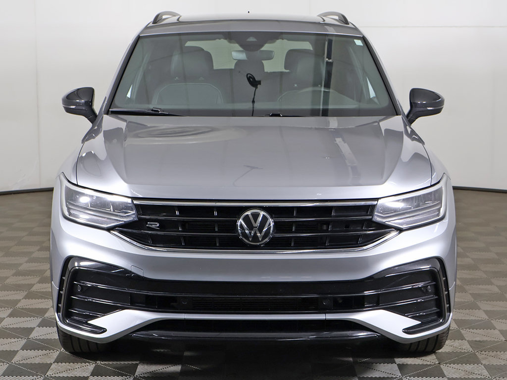 Used 2024 Volkswagen Tiguan SE R-Line AWD/4WD image 12