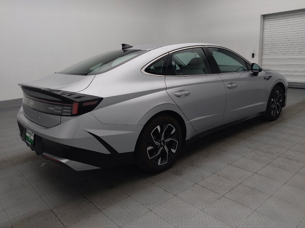 Used 2024 Hyundai Sonata SEL FWD image 10