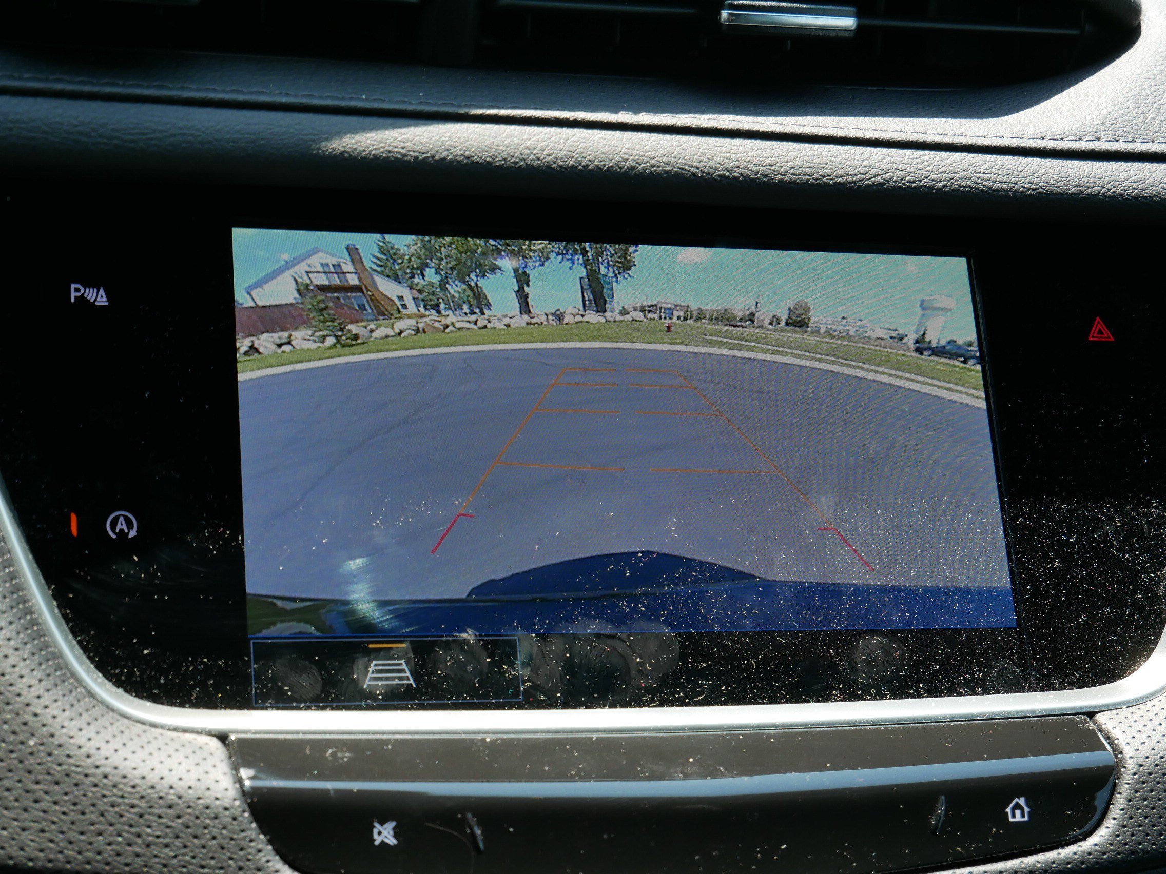 Certified 2025 Cadillac XT5 Sportv w/ LPO, Floor Liner Package AWD/4WD image 26