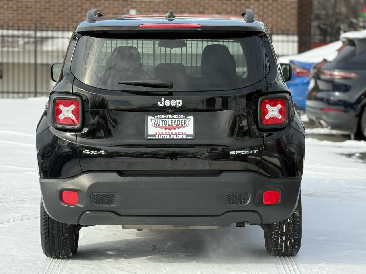 Used 2017 Jeep Renegade Sport w/ Power & Air Group image 9