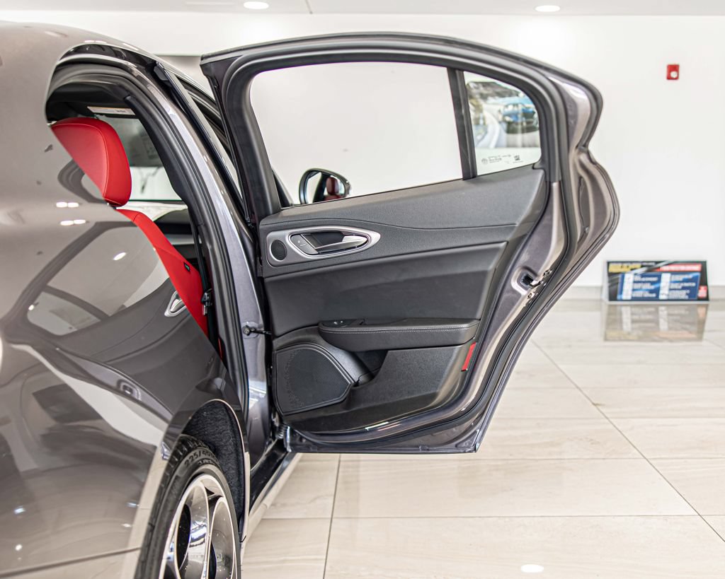 New 2026 Alfa Romeo Giulia AWD w/ Driving Assist Package image 40