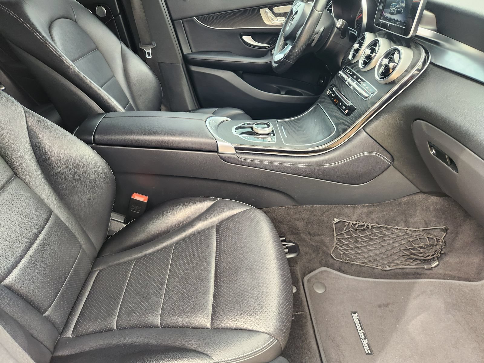 Used 2018 Mercedes-Benz GLC 300 image 14