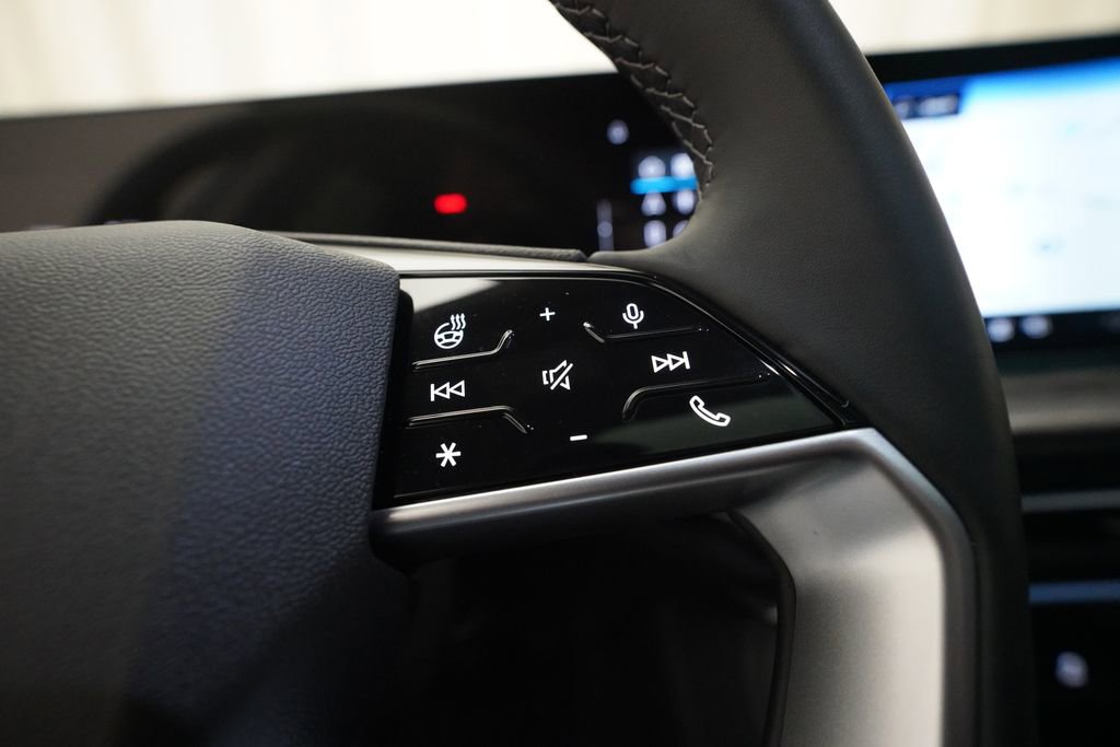 Used 2025 Audi Q5 Premium w/ Convenience Package image 23