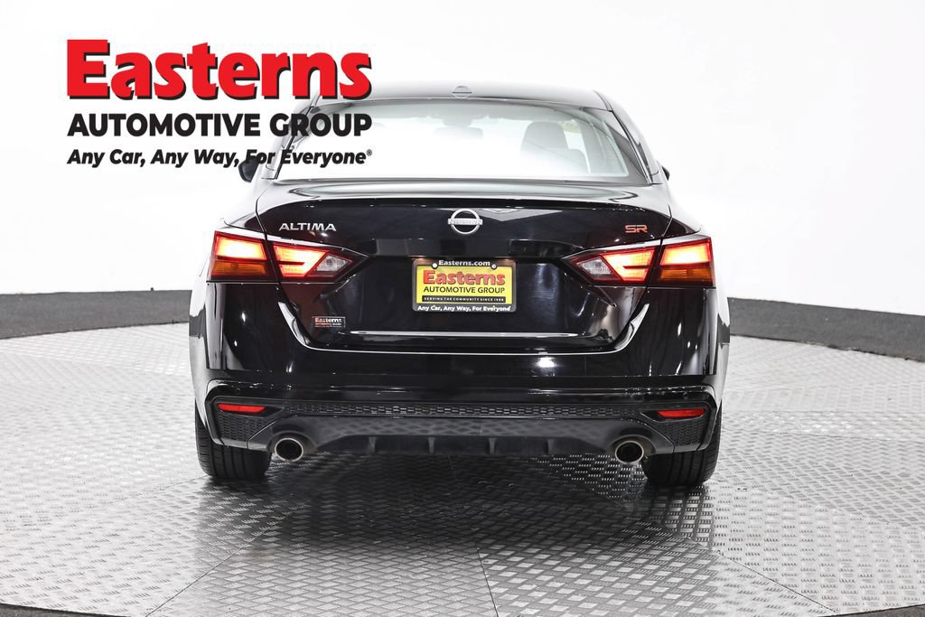 Used 2024 Nissan Altima 2.5 SR FWD image 6