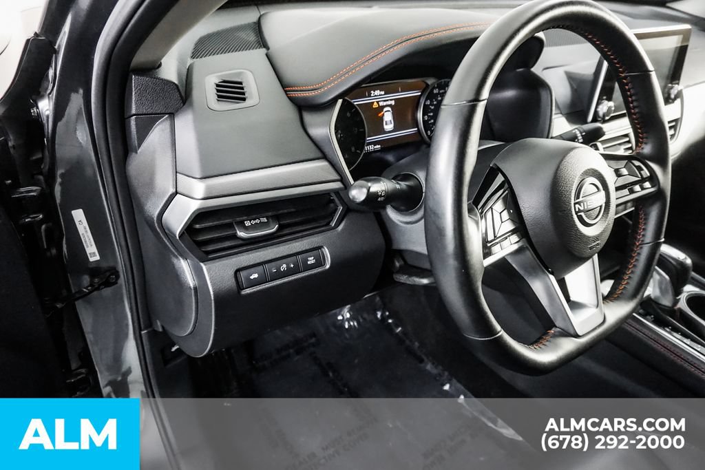Used 2025 Nissan Altima 2.5 SR FWD image 37