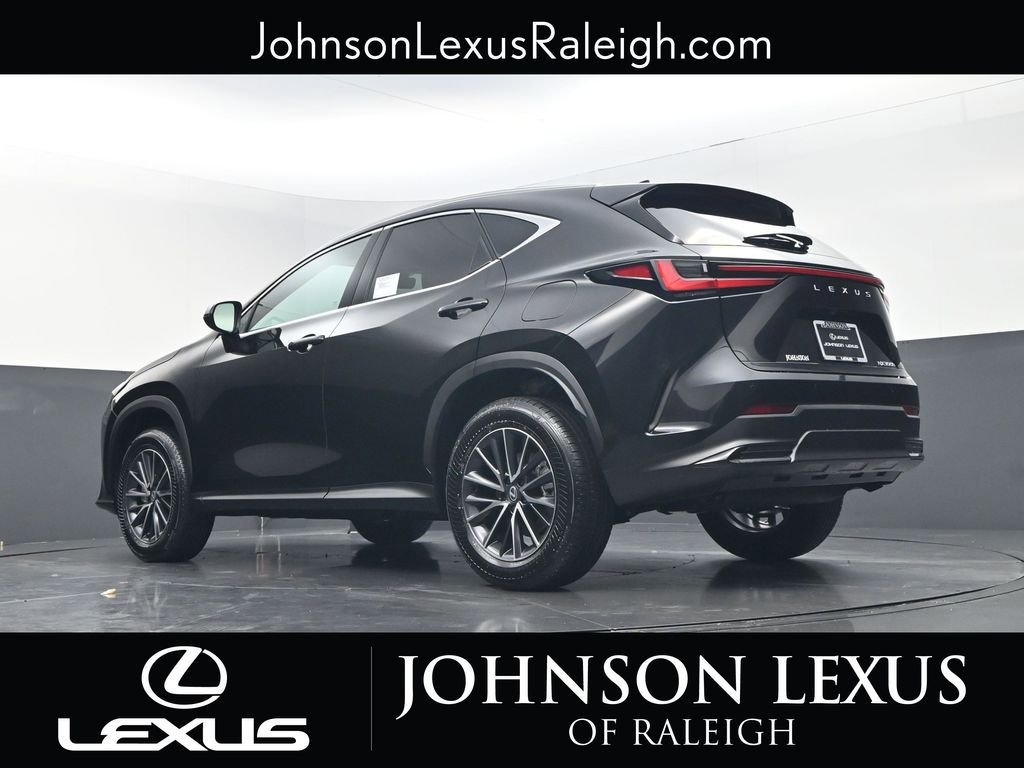 New 2026 Lexus NX 350h FWD image 18