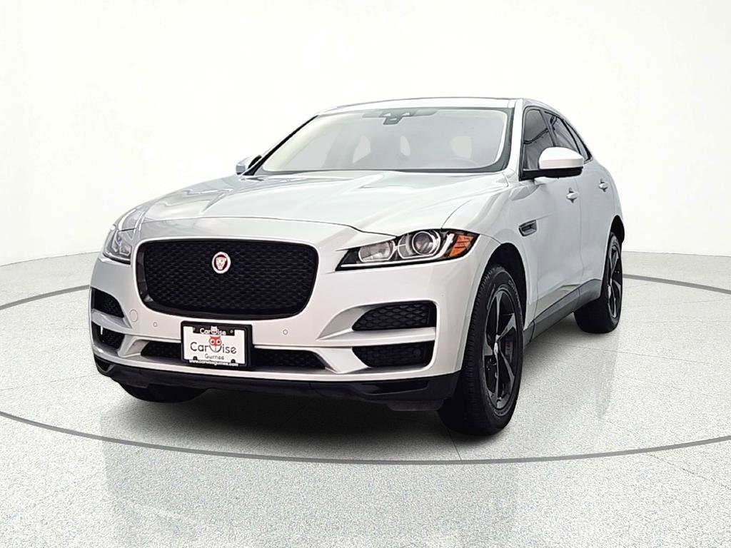 Used 2020 Jaguar F-PACE Premium image 2