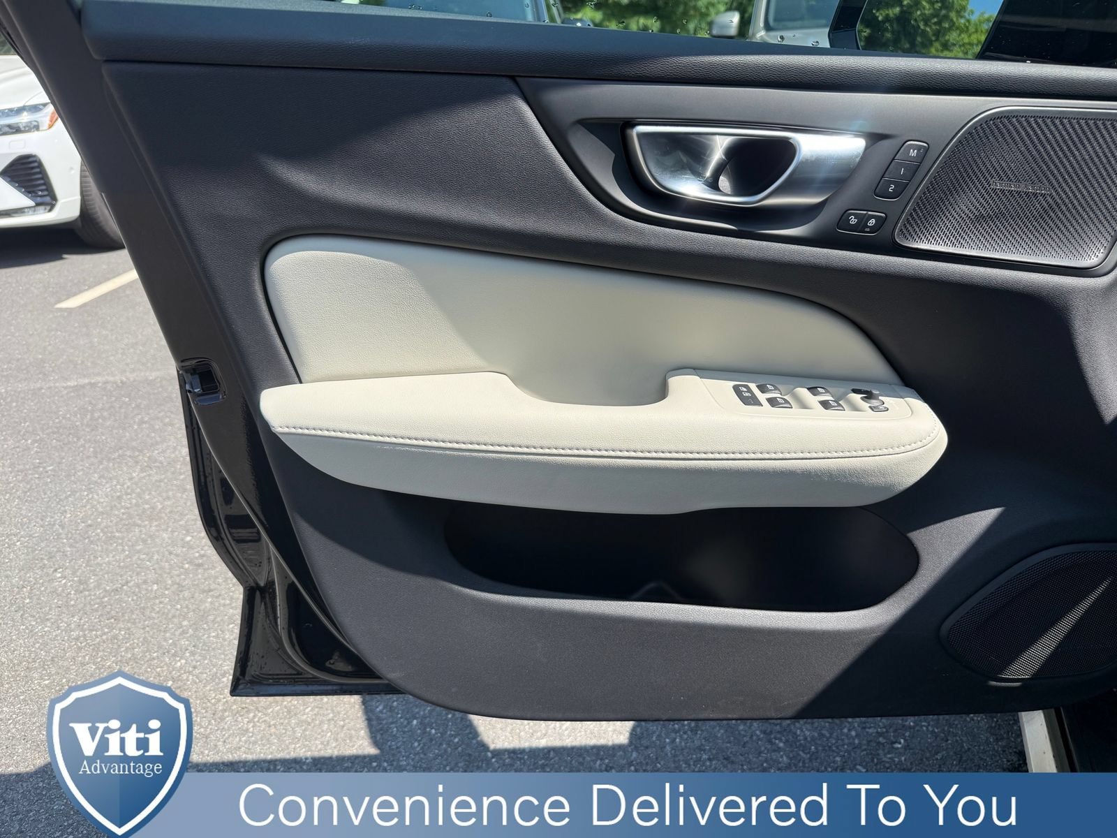 New 2026 Volvo V60 B5 Cross Country Ultra w/ Protection Package Premier AWD/4WD image 11