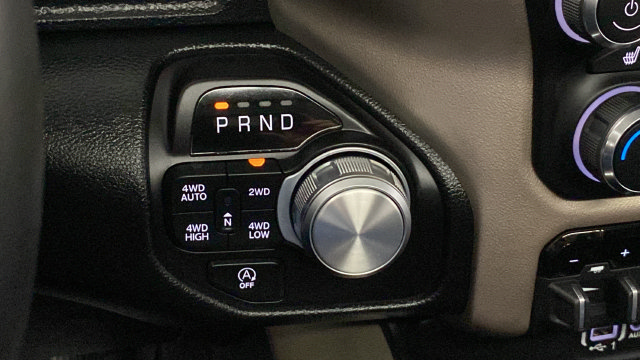Used 2022 RAM 1500 Laramie AWD/4WD image 19