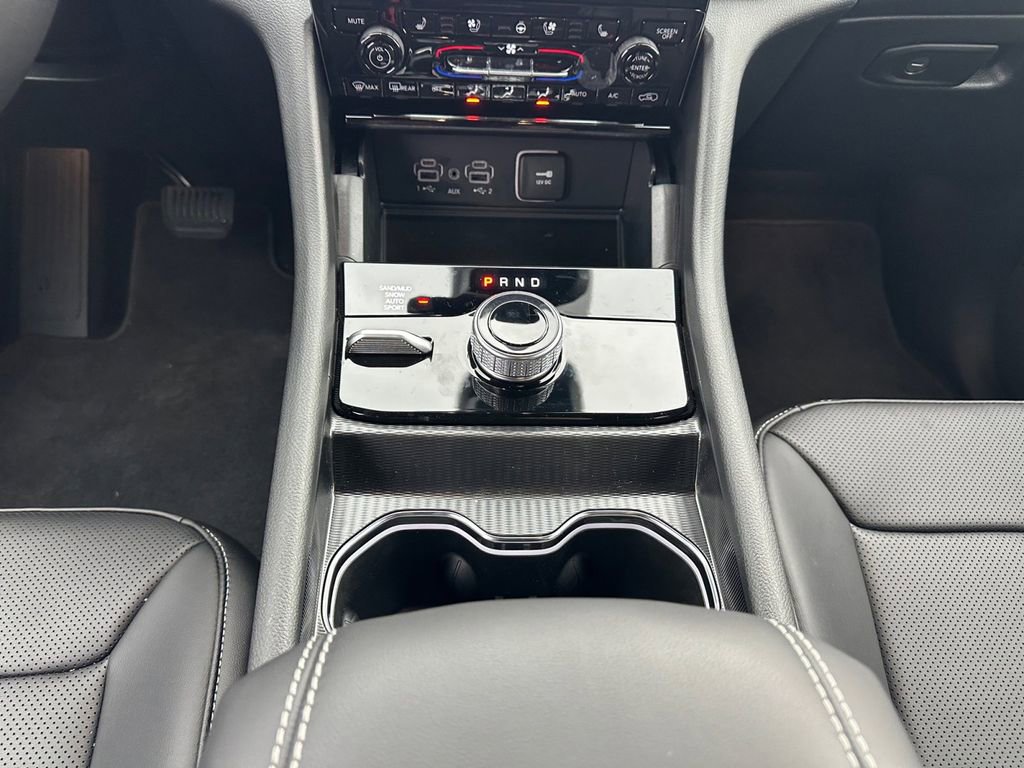 New 2025 Jeep Grand Cherokee L Limited w/ Luxury Tech Group II image 13