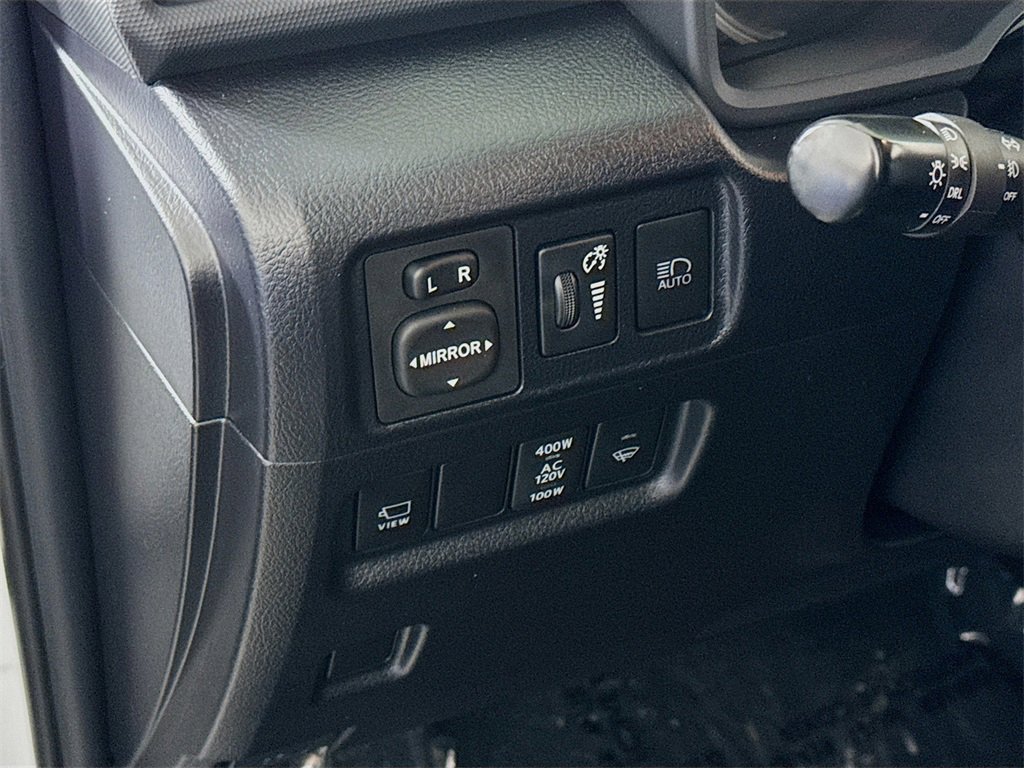 Used 2024 Toyota 4Runner TRD Off-Road Premium w/ Off Road Premium Plus Package image 10