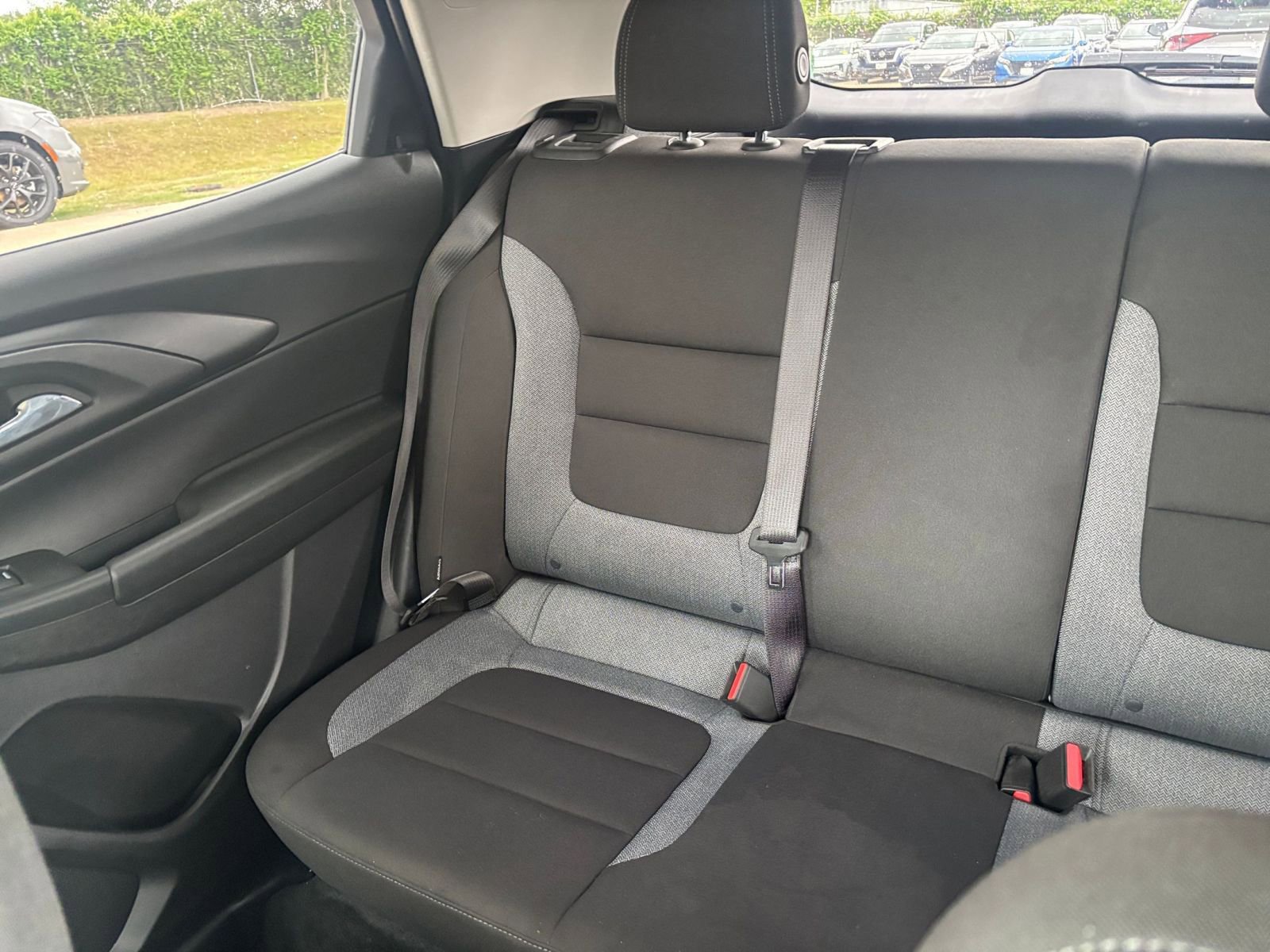 Used 2025 Chevrolet TrailBlazer LT FWD image 38