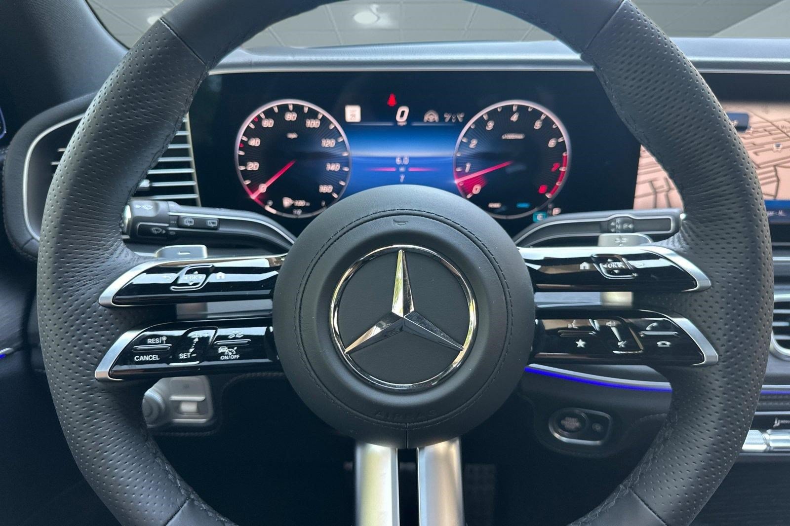 New 2026 Mercedes-Benz GLS 580 4MATIC image 11