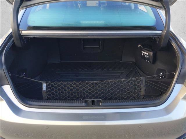 Used 2019 Lexus ES 300h w/ Accessory Package 2 FWD image 6