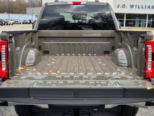 New 2026 Ford F250 Lariat w/ Chrome Package image 7