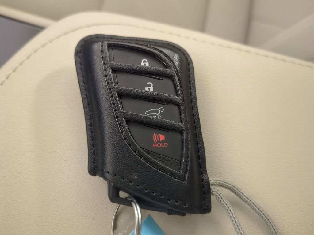 Used 2025 Lexus NX 350h AWD w/ Accessory Package (K3) image 39
