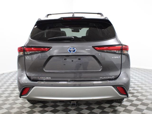 Certified 2021 Toyota Highlander Platinum AWD/4WD image 5