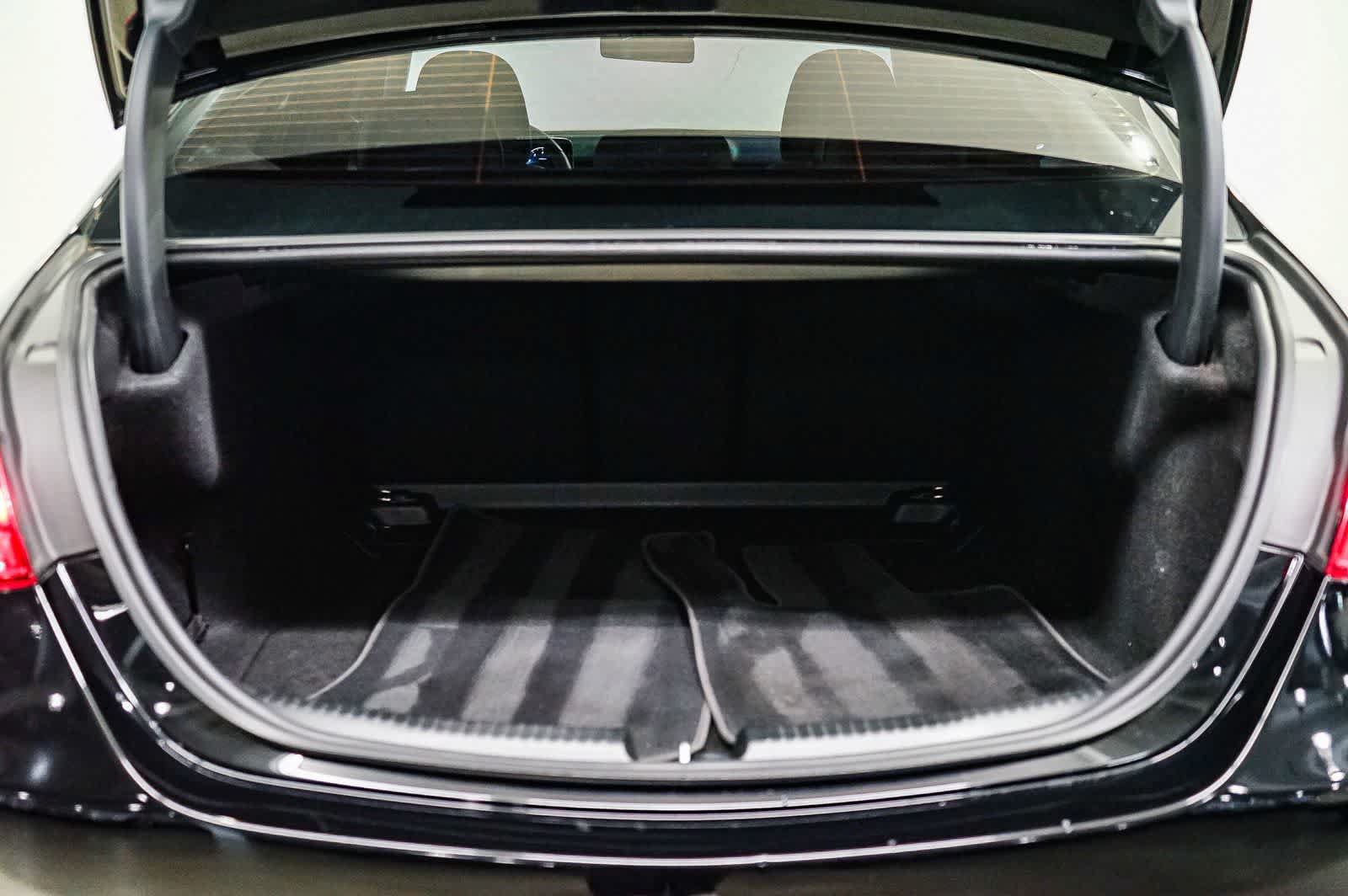Certified 2022 Mercedes-Benz C 300 Sedan image 27