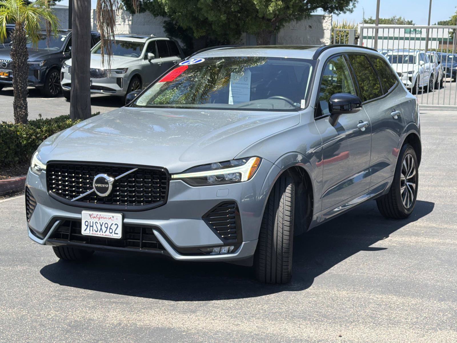 Certified 2024 Volvo XC60 B5 Core w/ Protection Package Premier AWD/4WD image 3