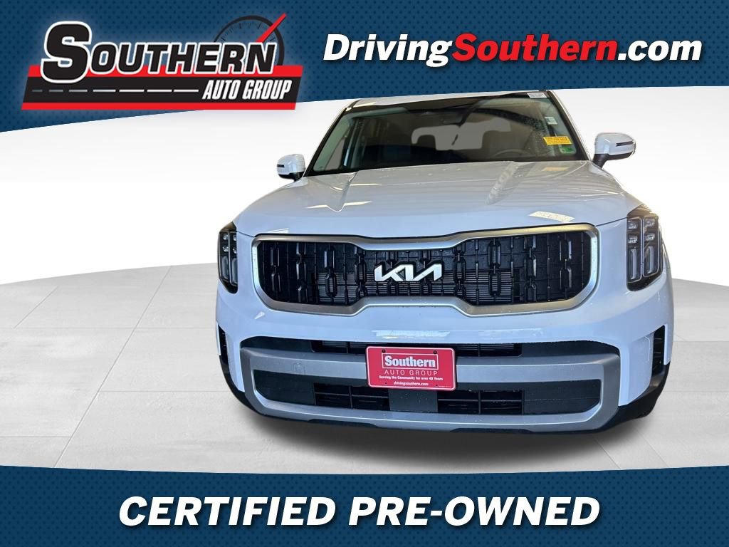 Certified 2025 Kia Telluride LX