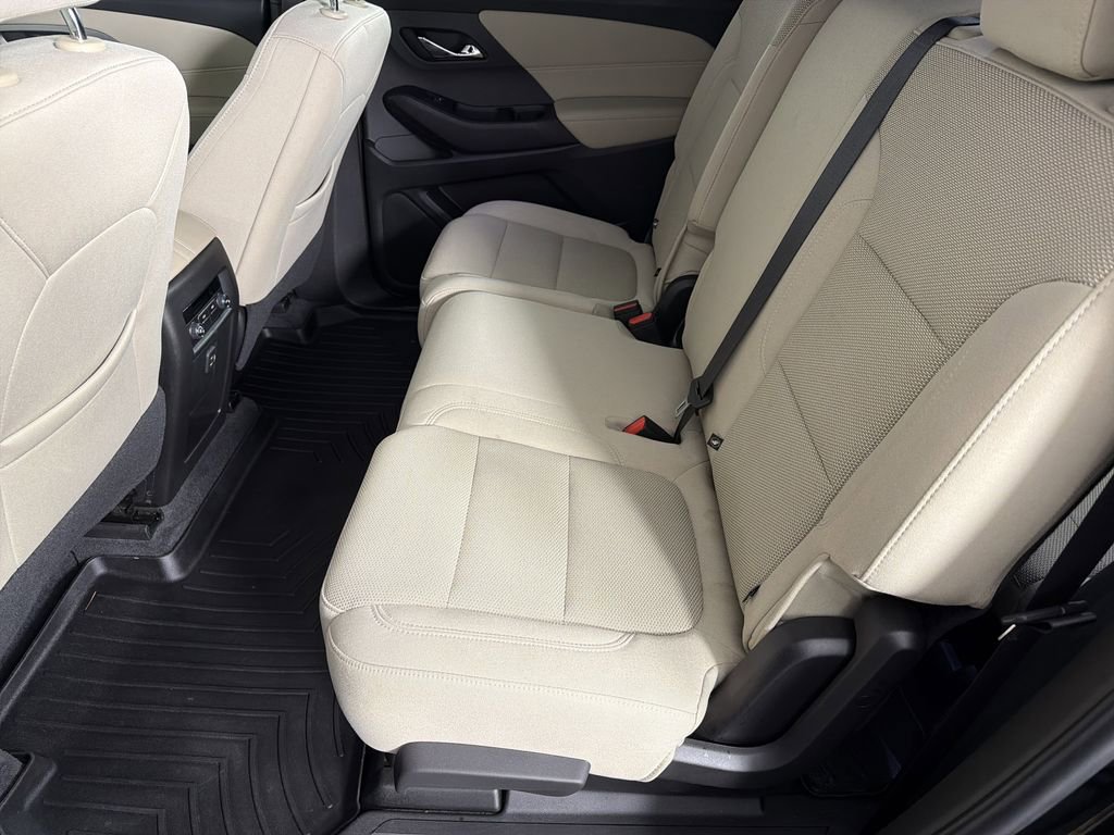 Used 2023 Chevrolet Traverse LS w/ Safety Package image 19